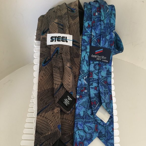 Stylish pair of Men's Silk Ties - Picture 2 of 2